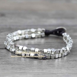 Fashionable Linked Beads on Leather Bracelet Jewelry